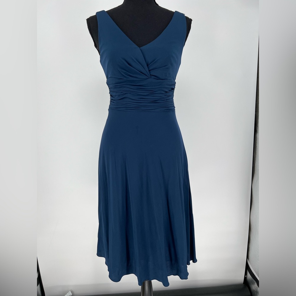 Kay Unger New‎ York Royal Blue Fit and Flair Dress